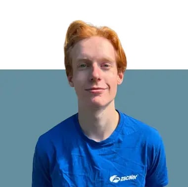 Simen - grå bakgrunn Simen - grå bakgrunn